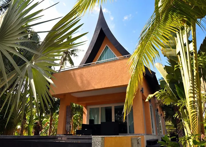 White Dragon Sea View Villa